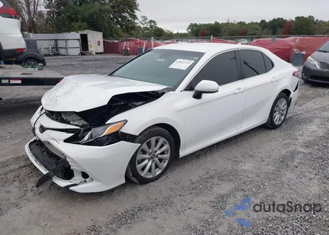 2020 Toyota Camry Le from USA, damaged, VIN 4T1C11AK1LU935682